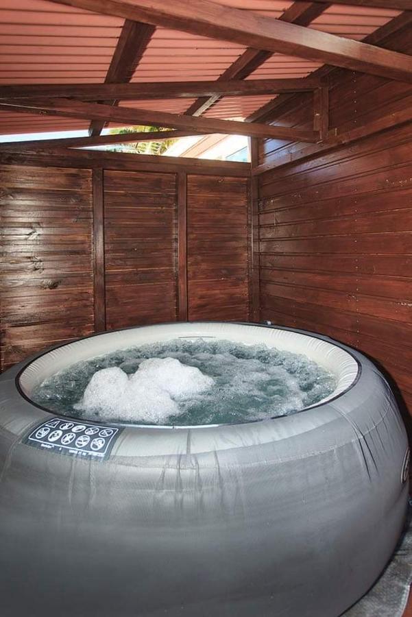 L'Escapade Creole Jacuzzi Privatif Bungalow Ananas 생조세프 외부 사진